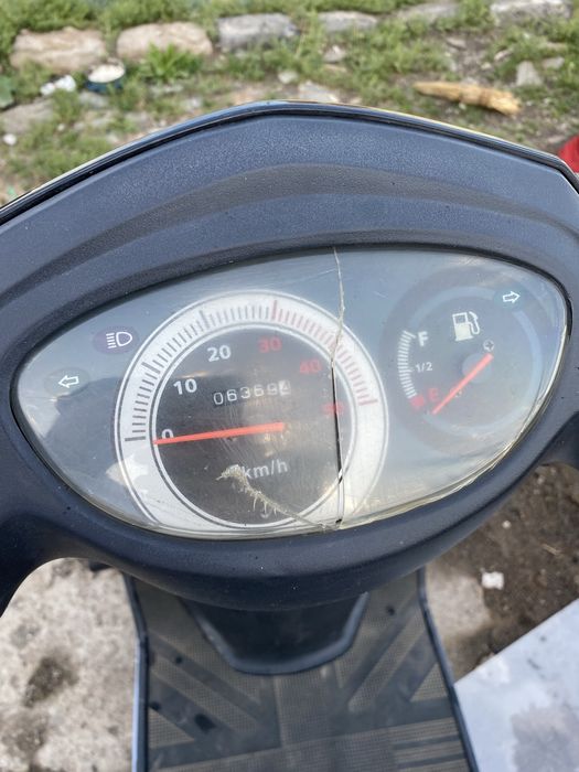Продам скутер м10