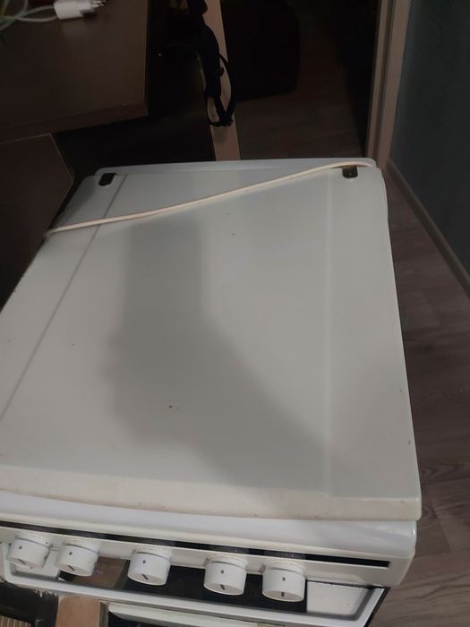 Газ плита  сатамын.