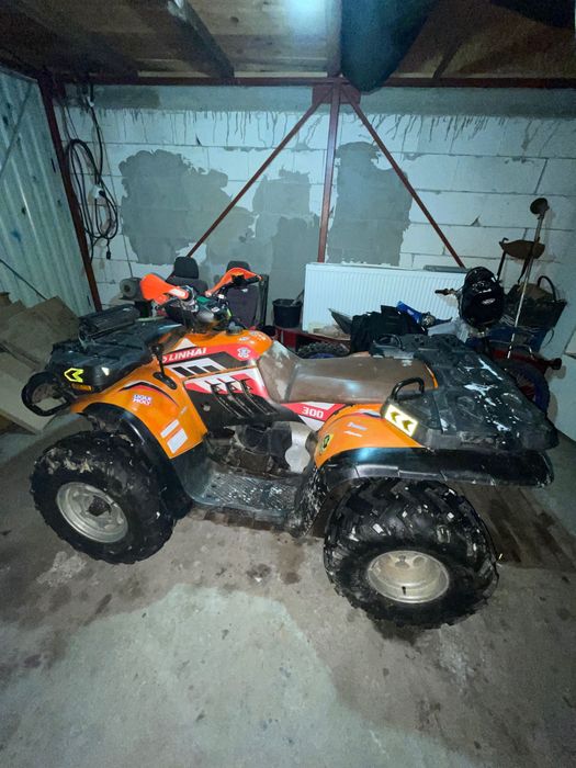 Vând atv linhai 300 4x4