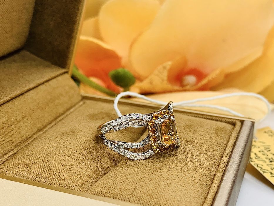 золотое кольцо с бриллиантами и натуральными камнями – Цитрин