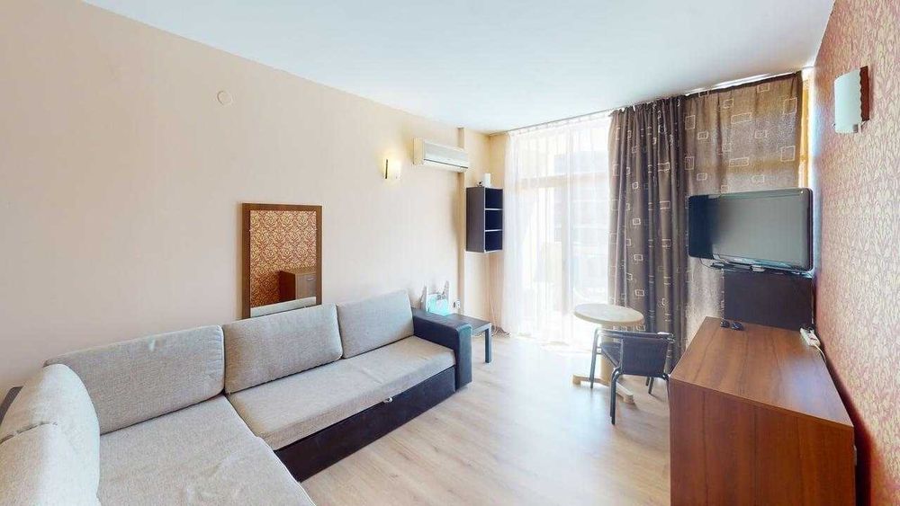 Обзаведен двустаен апартамент на втора линия море, к-с „Гренада”