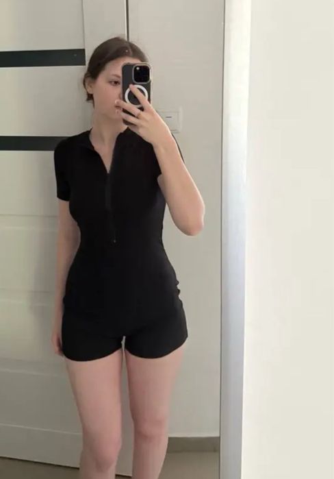 Продам Комбез женский