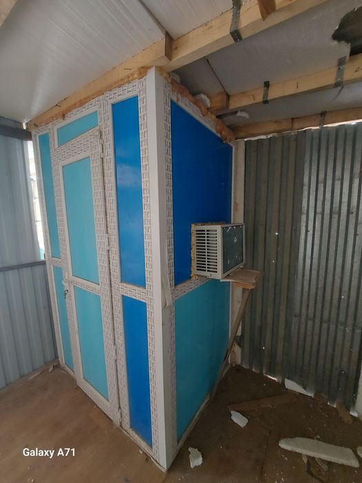 Продаётся срочно Пластиковая будка