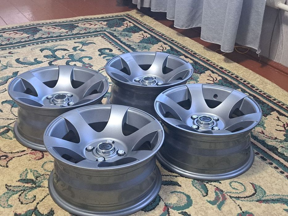 Продаются легкосплавные диски черепаха R 13!