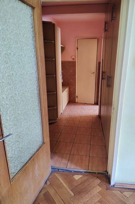 Apartament 4 camere, 69 mp, etaj 3/4, centrală proprie – Mediaș, str. Păltiniș