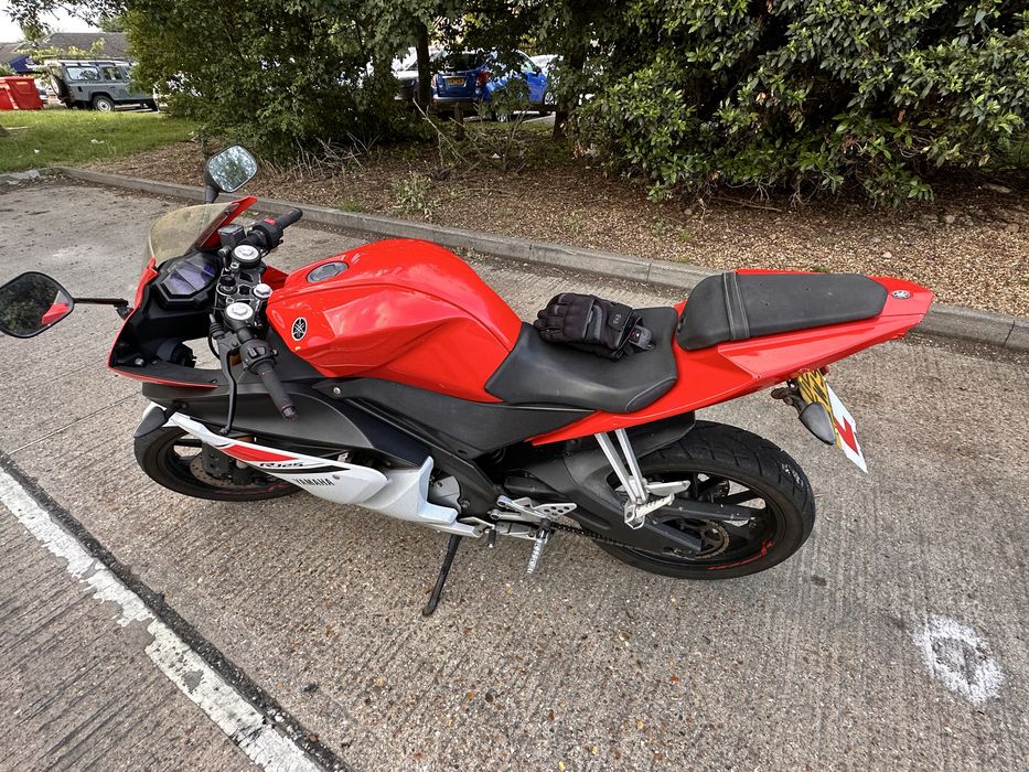 Yamaha yzf r125 abs 2015