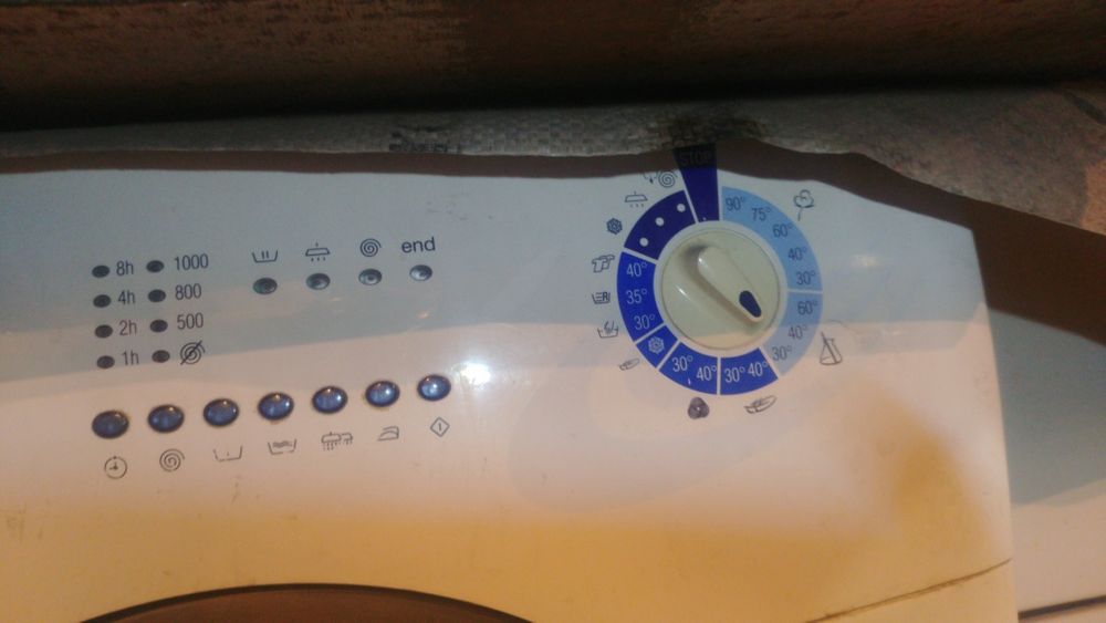 Продам по з/ч стир.машинку Ардо.