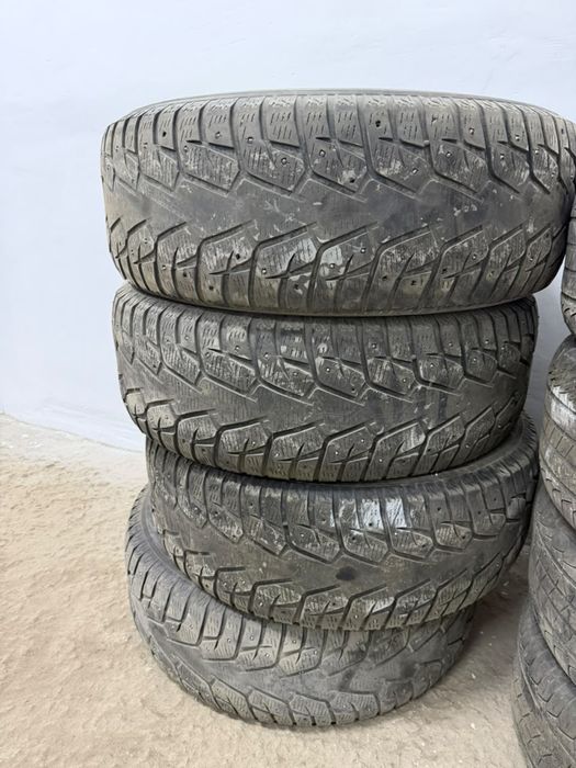 Продам шины 275/65/17