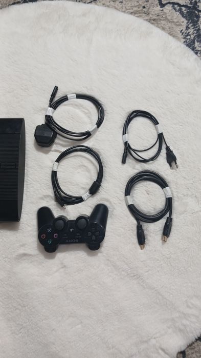 Ps 3 cu cabluri si controler