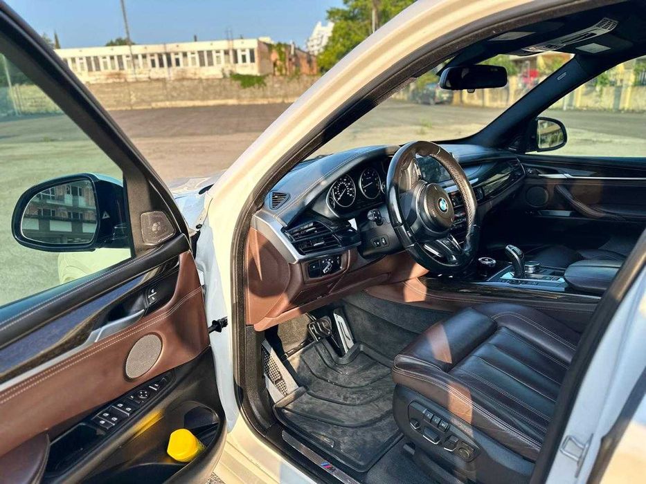 Продам. BMW X5 M