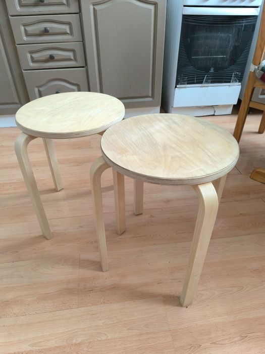 Табуретки IKEA FROSTA, 2 шт