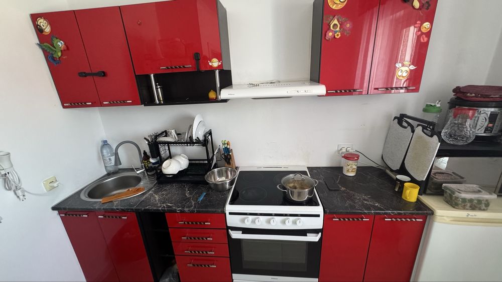 Куханный гарнитур