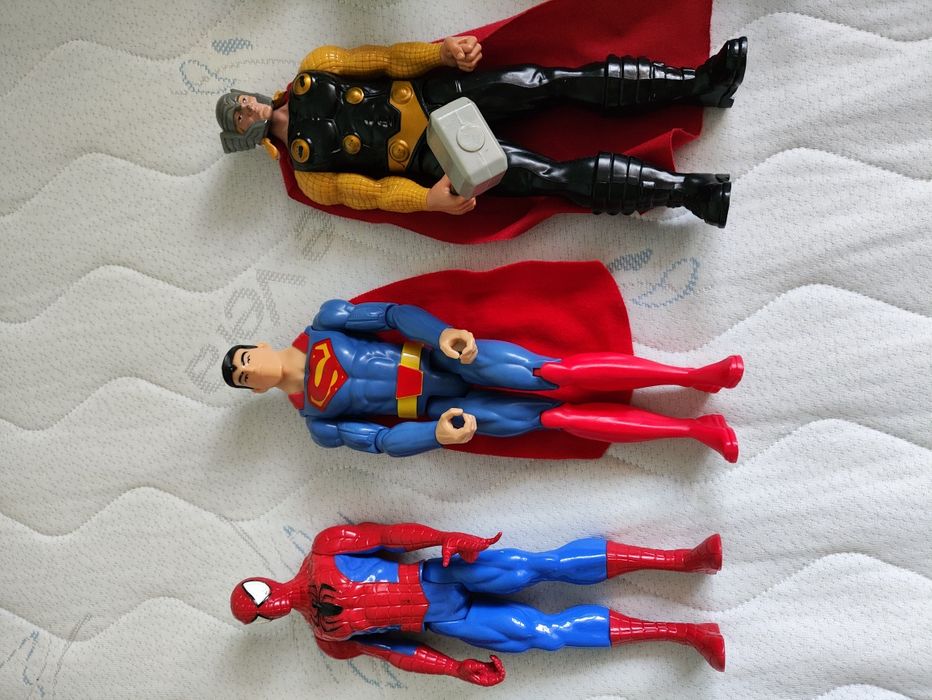 Колекция фигурки