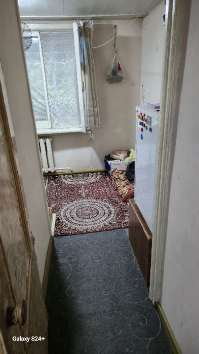 1/1/2. Дом деревянный. Спутник 1 (Сергели). Квартира 31 м². Метро 700м