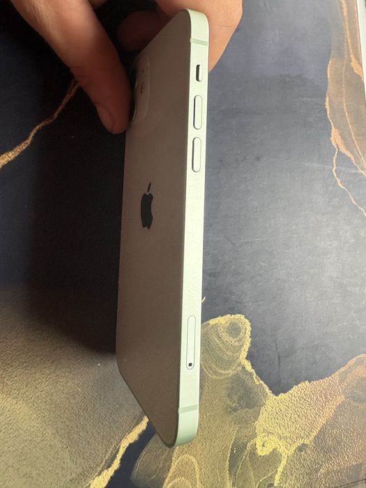 Iphone 12 verde-mentă, ca nou