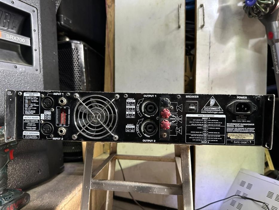 Продам усилитель мощности