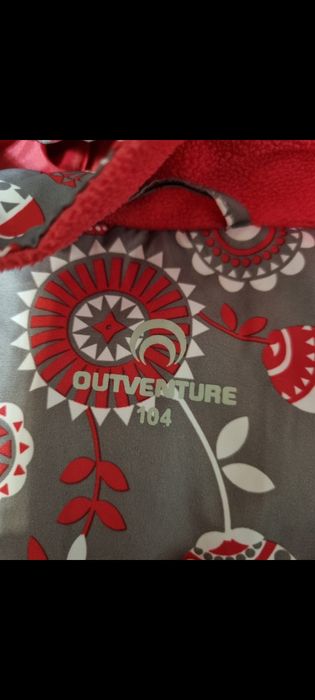 Куртка на девочку.