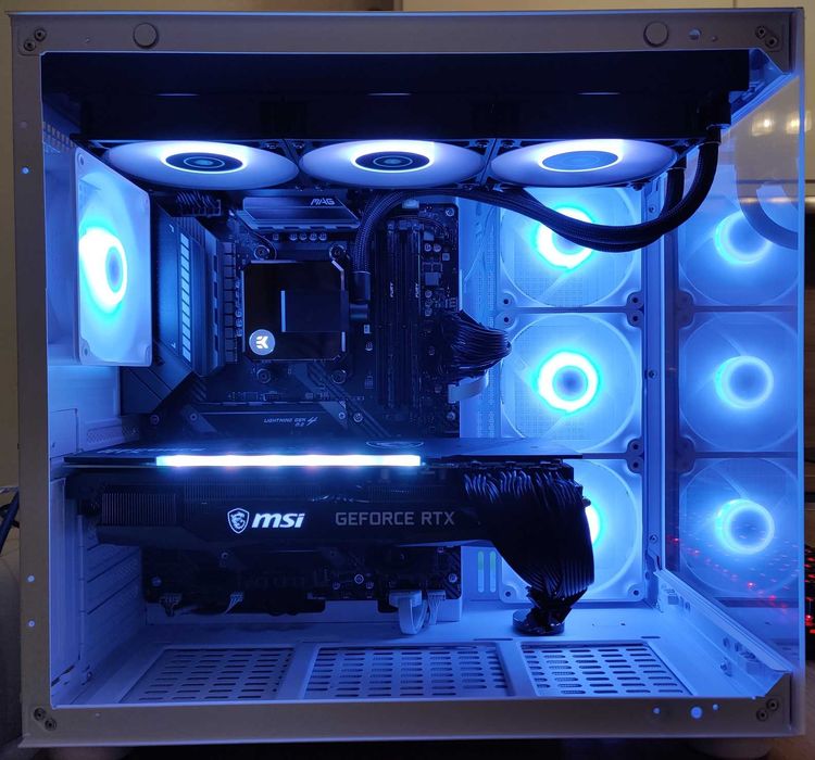 Геймърски компютър Ryzen 5900X 32GB RTX3080