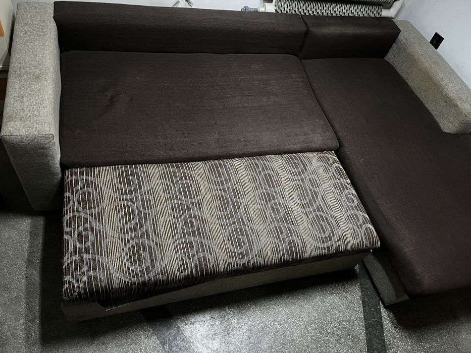 Ъглов разтегателен диван