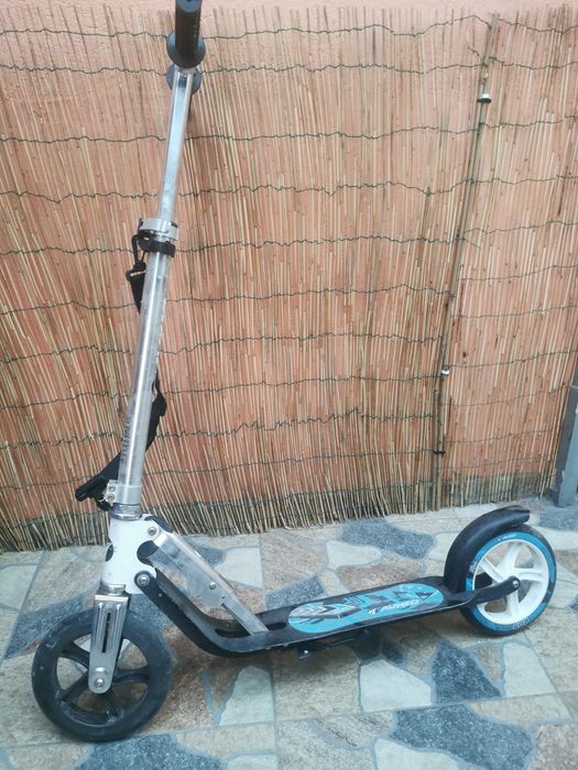 Детско скутерче запазено