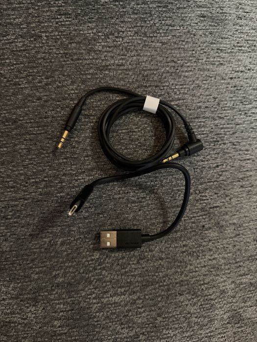 Слушалки Sony EXTRA BASS WH-XB910N