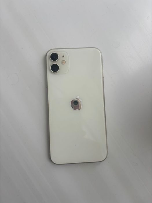 Продам айфон 11!