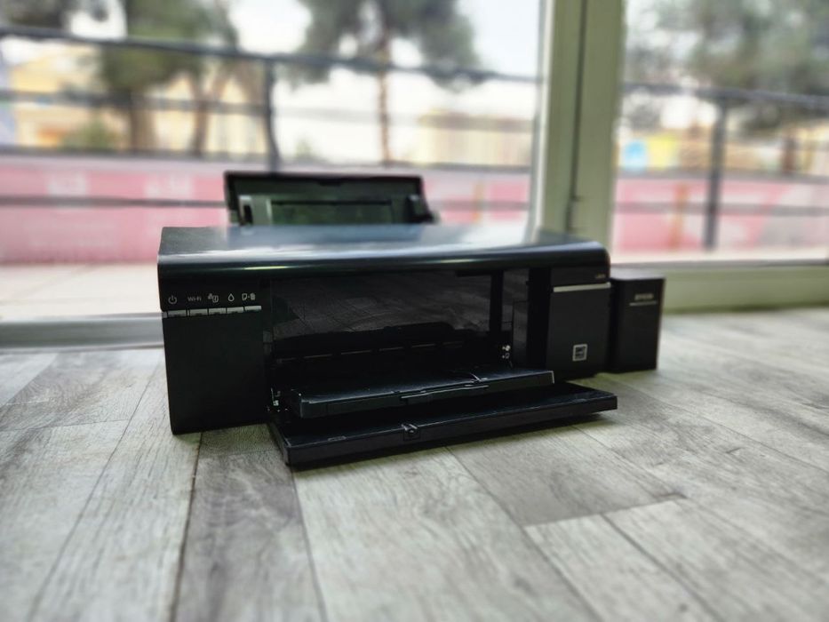 Legendarniy printer Epson L805 printer