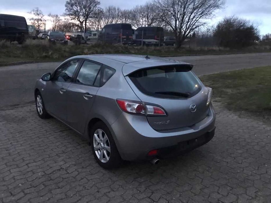 Mazda 3 1.6i 105 к.с 2010г само на части