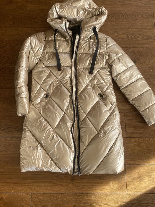 Златисто дамско яке