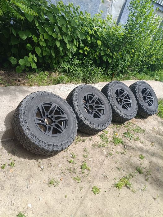 Продам диски с резиной