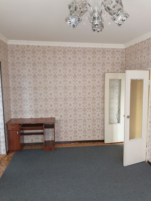 Срочно Продаётся Башлык 1в2/5/5 без мебелья без ремонта локации топ !