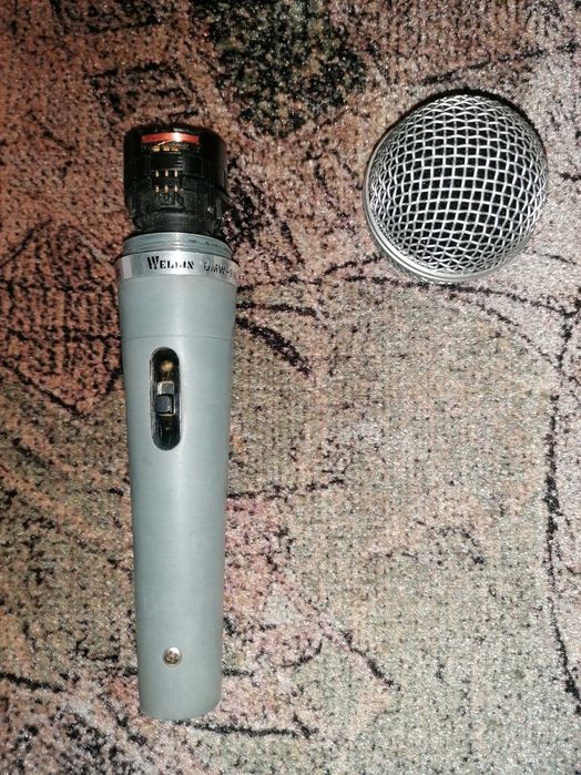 Boxa Solton și microfoane