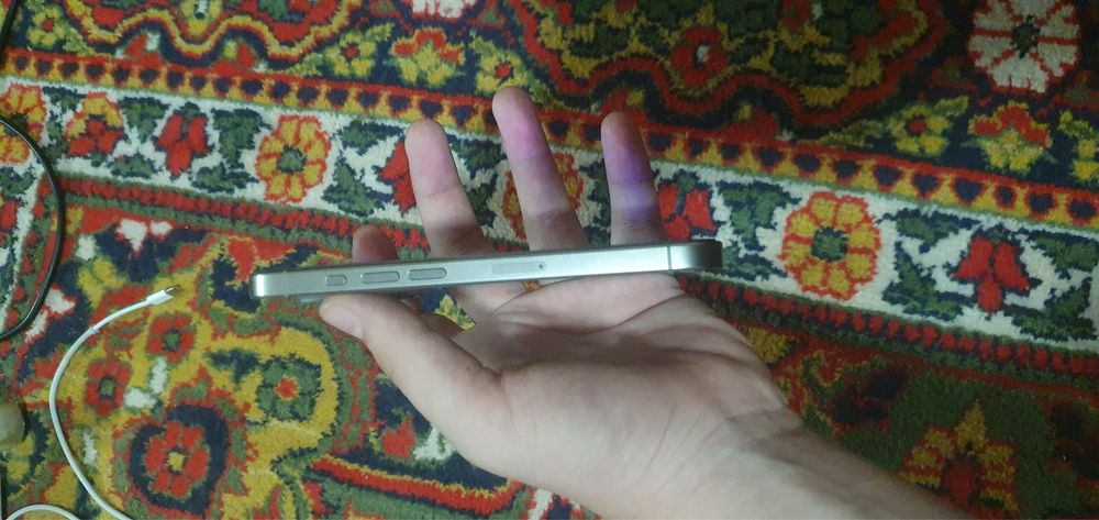 Iphone 15 pro Titanium CH/A