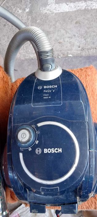 Пылесос BOSCH синий