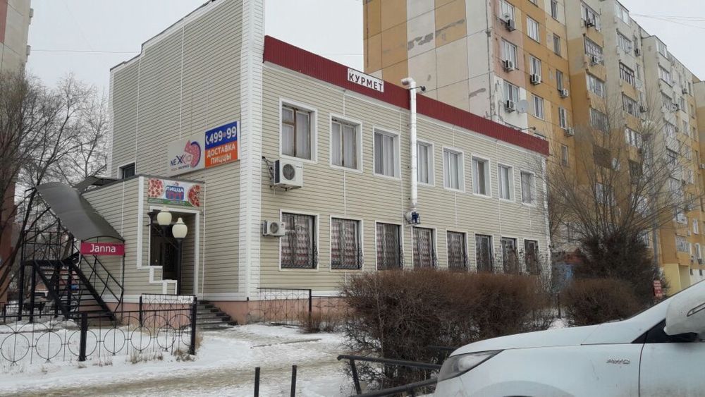 Сдам в аренду 100-120 кв м , коммерческое помещениев цокольном этаже