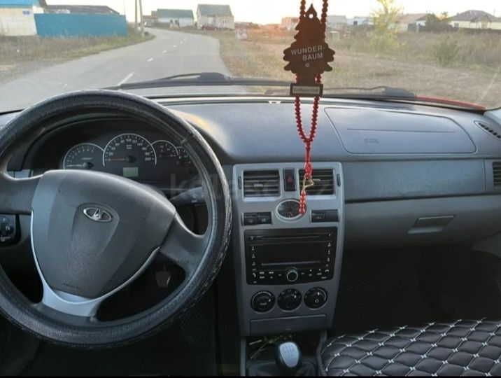 Продам Приору универсал люкс