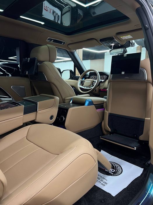 Range Rover Autobiography (Long)
