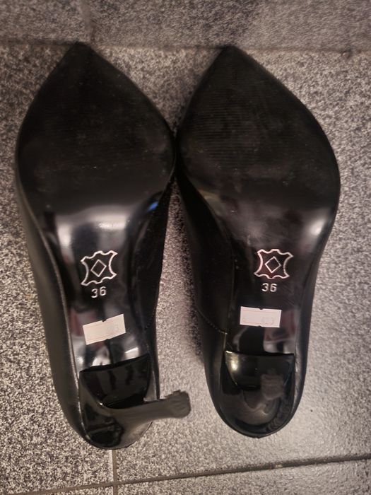 Дамски кожени обувки на ток