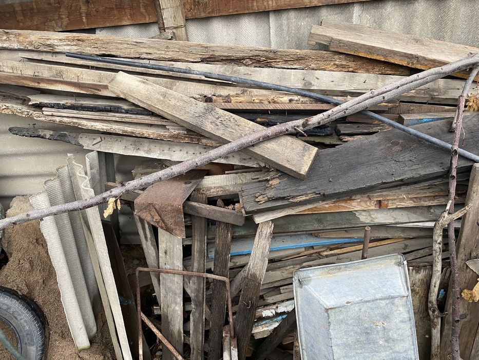 Дрова для отопления.