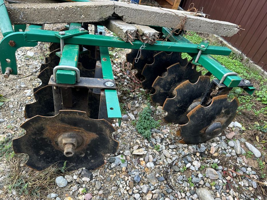 Vand disc nou pt tractor.