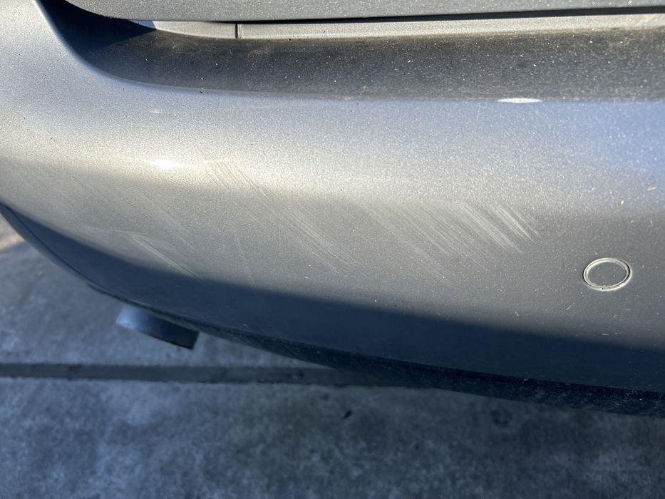 Bara spate Audi a4 b8 break model cu senzori parcare culoare LY7G