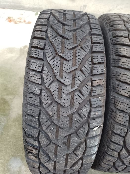 Jante oțel + anvelope iarnă 195/60/R15