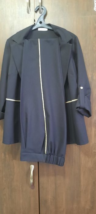 Платья, продам, для любого выхода,