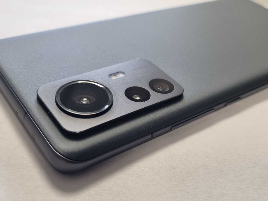 Xiaomi 12 Pro 256/12GB