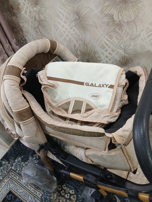 Продам детскую коляску