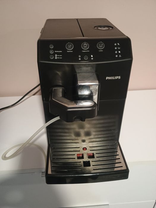 Philips HD8829 (Series 3000)  автоматична кафемашина с капучино