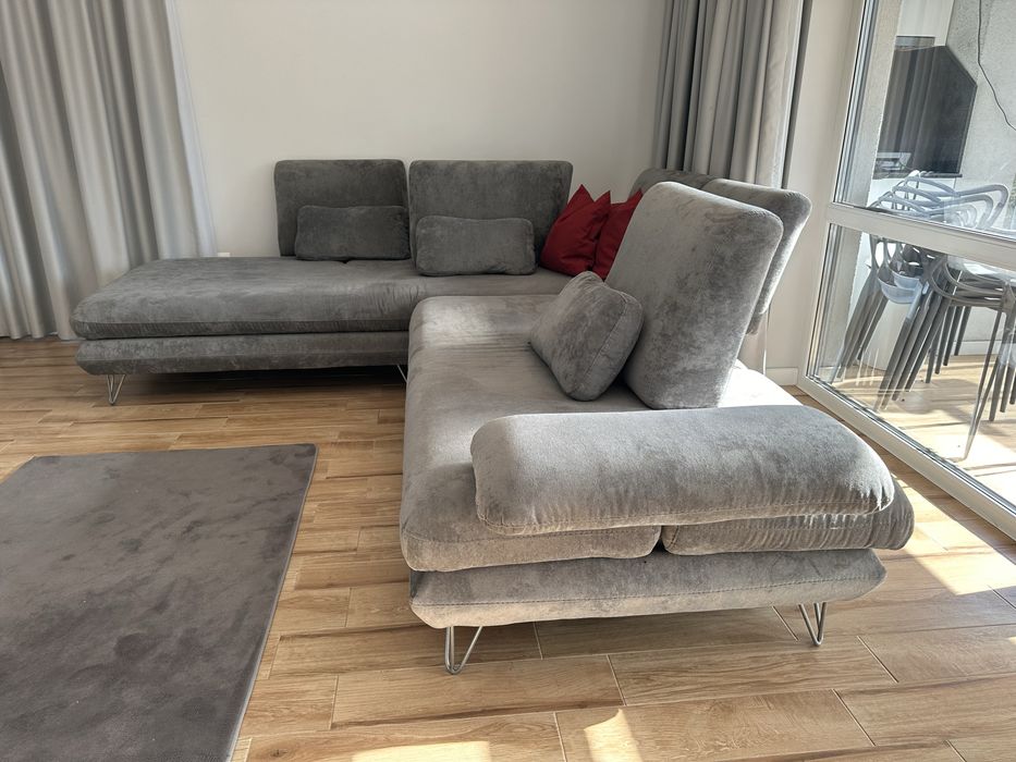 Много голям поръчков ъглов диван 2,70м х 2,20м