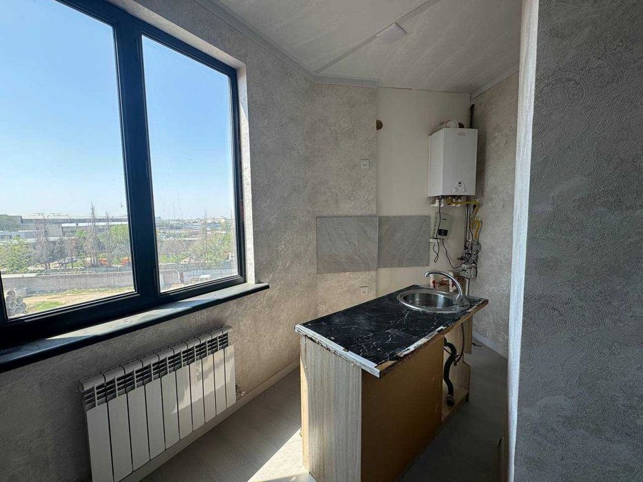 СРОЧНО !! Продается квартира в Яшнабаде 2/5/8 (74 кв/м ) ЖК Azia House