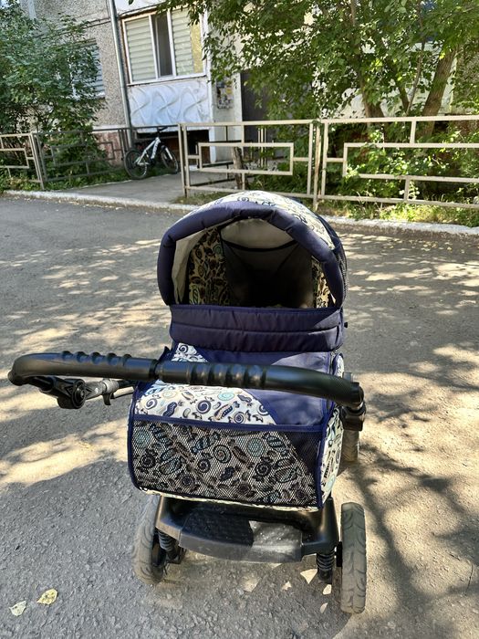 Продам отличную коляску