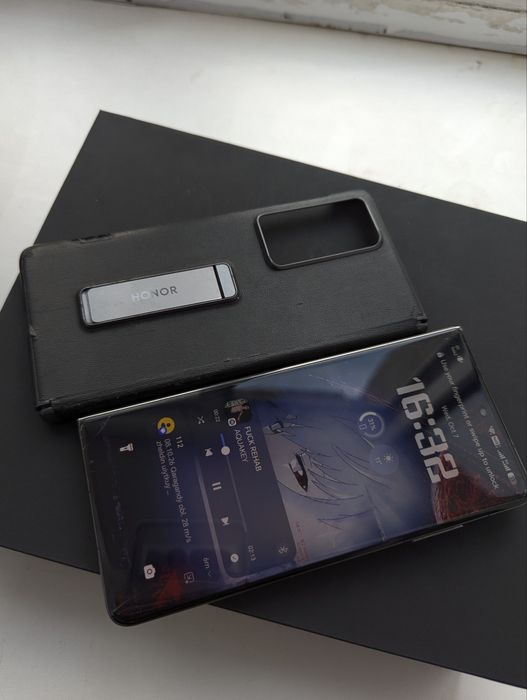 Раскладушка Honor Magic v2 16/512